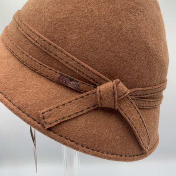 Women’s “Betmar” Brown Cloche Wool Hat, coquettecore Cottagecore 1930’s inspired - Picture 3 of 15